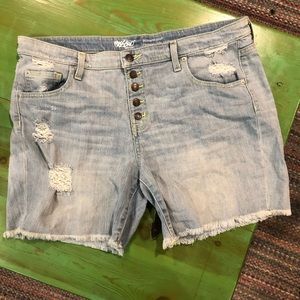 Boyfriend shorts